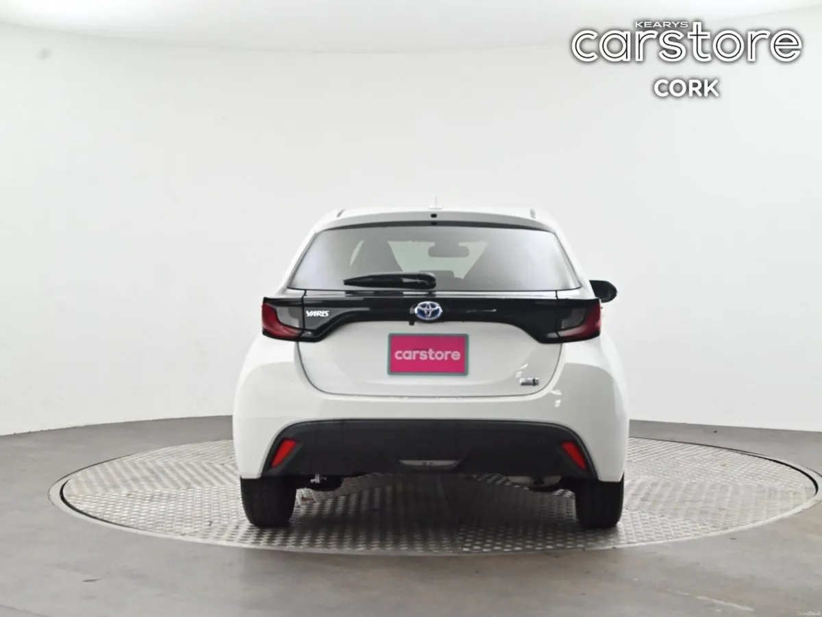 Toyota Yaris 1.5 - Image 4