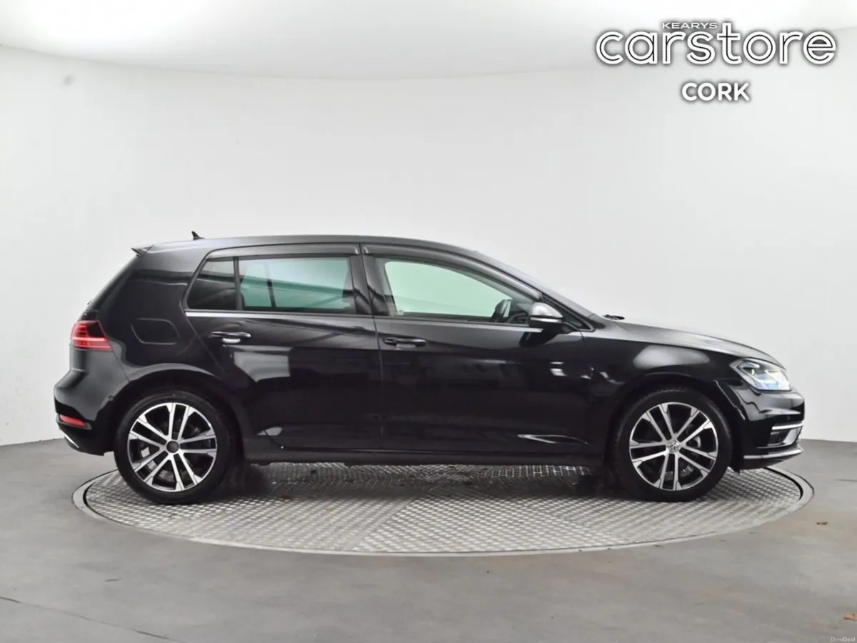 Volkswagen Golf 1.2 TSI COMFORT LINE TECH EDITION - Image 2