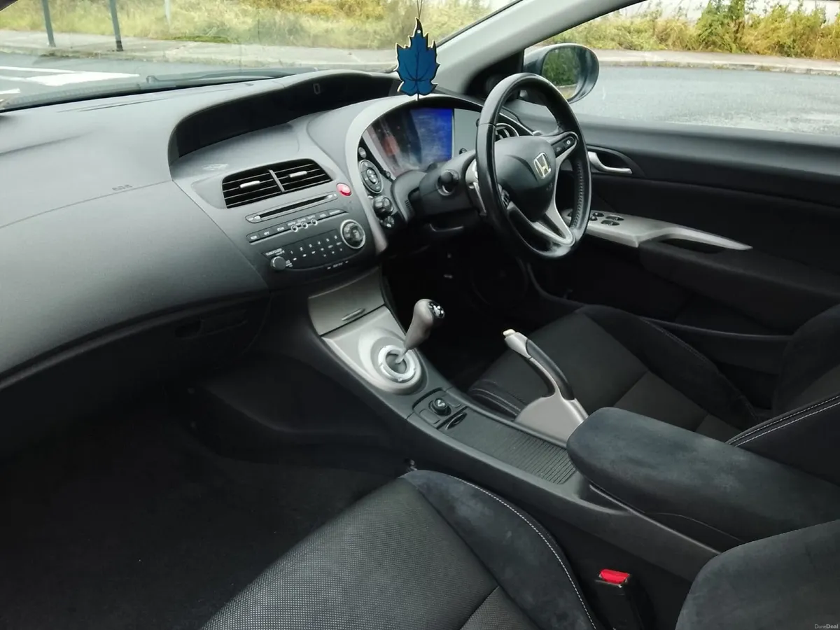 Honda Civic 2008 - Image 3