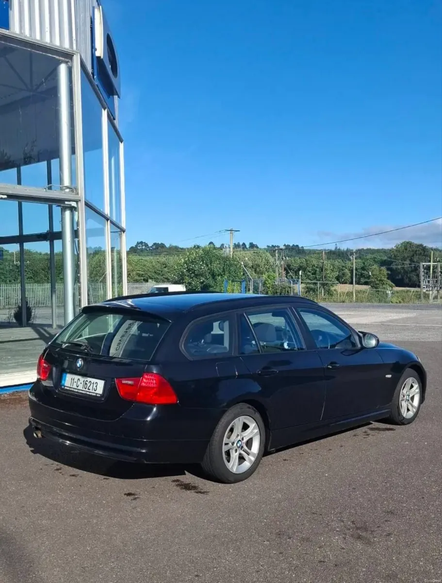E91 BMW 3 series LCI estate - Image 4