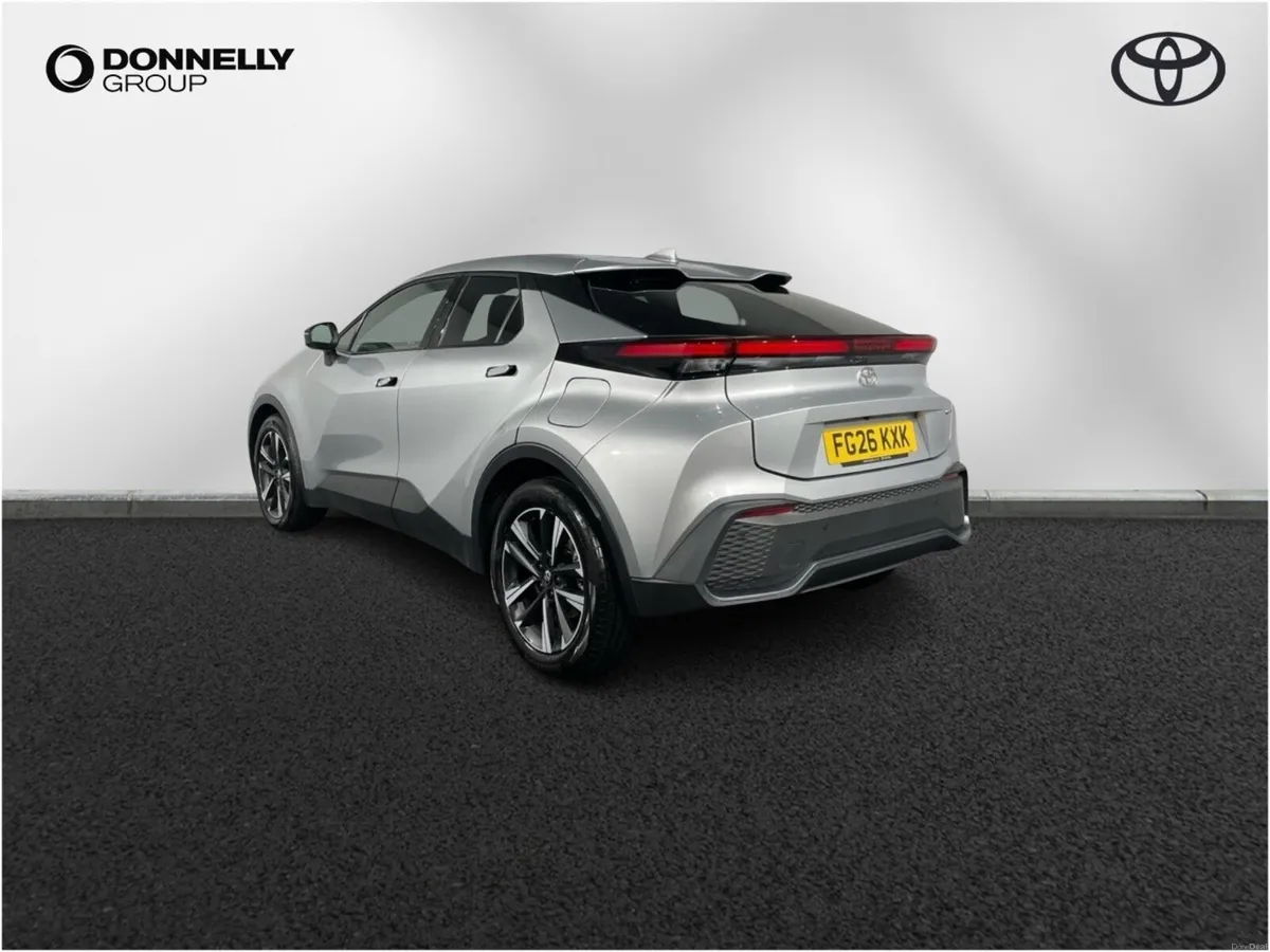 Toyota C-HR 1.8 Hybrid Design 5dr CVT - Image 2