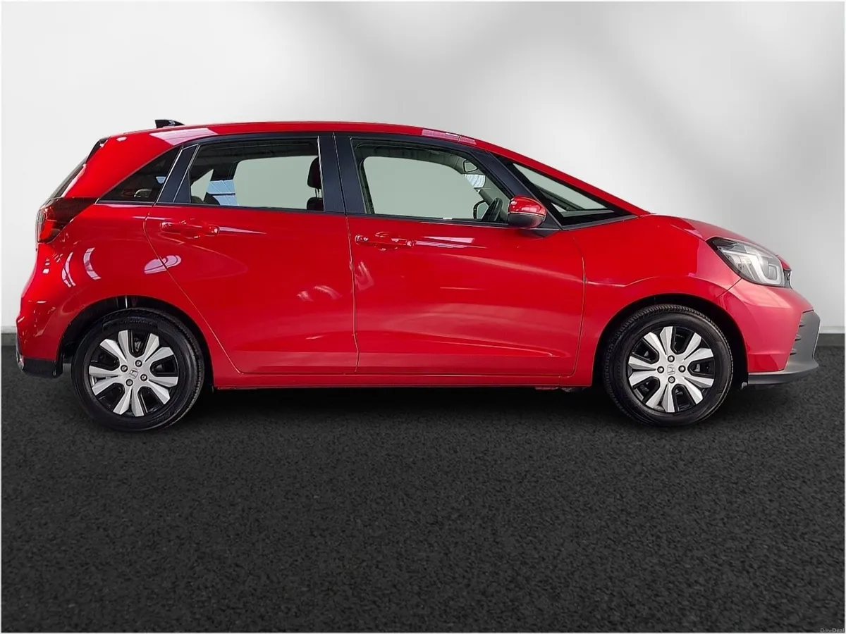 Honda Jazz 1.5 i-MMD Hybrid Elegance 5dr eCVT - Image 5