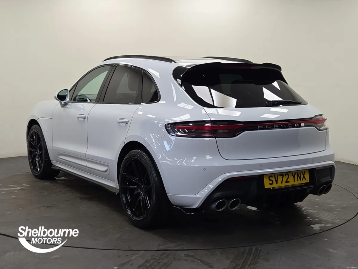 Porsche Macan 5dr PDK - Image 2
