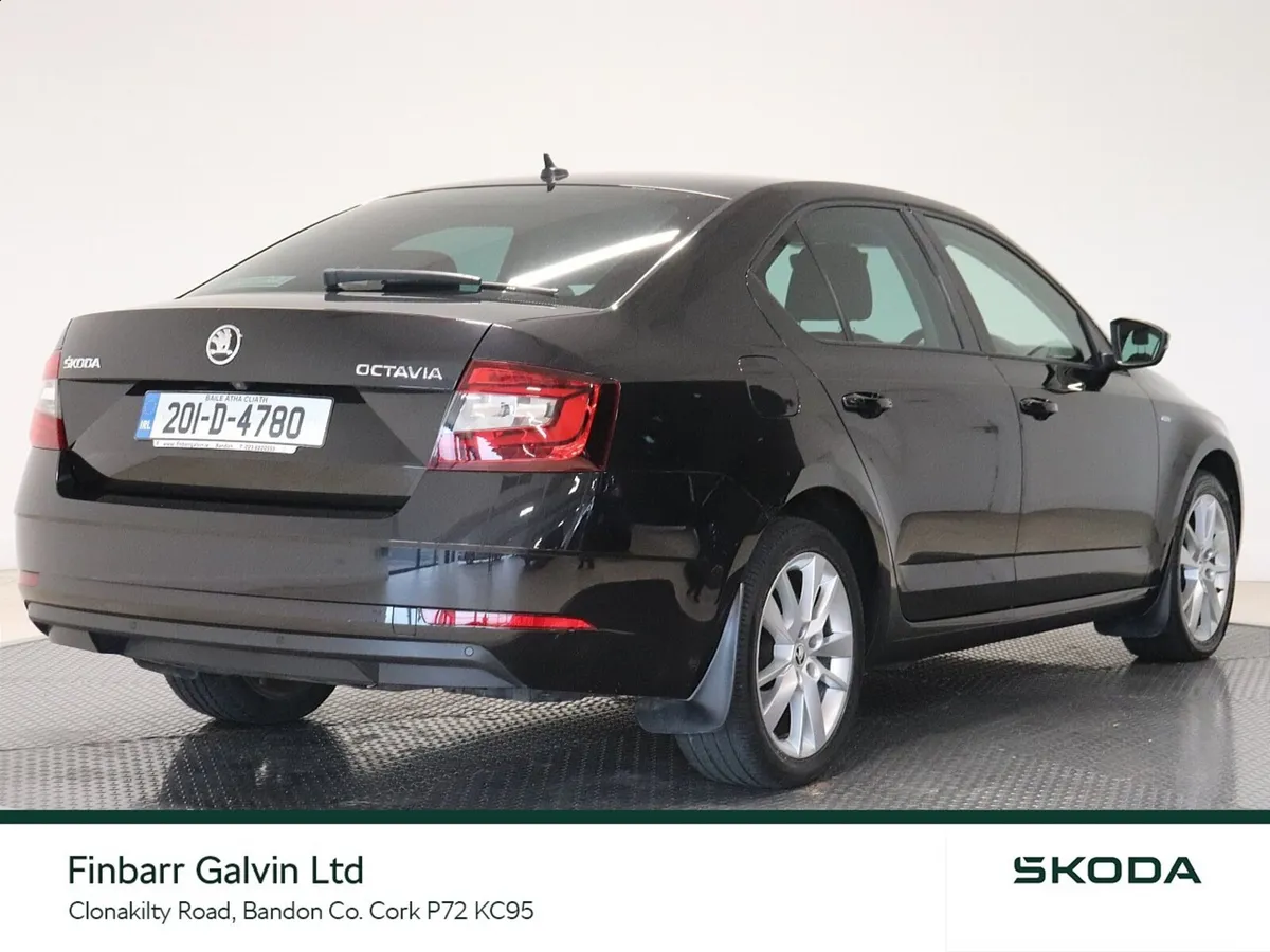 Skoda Octavia Soleil 1.6TDI 115HP - Image 3
