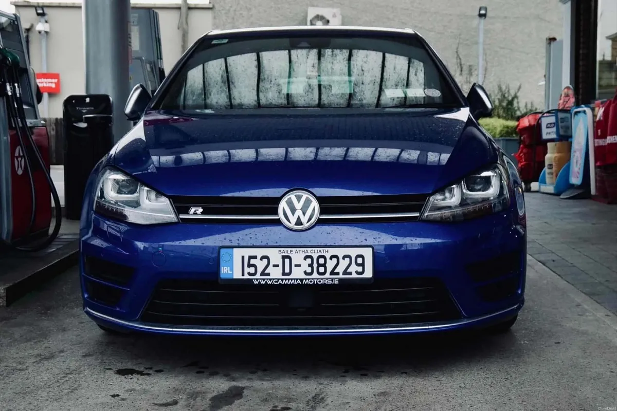Volkswagen Golf R 2015 - Image 2