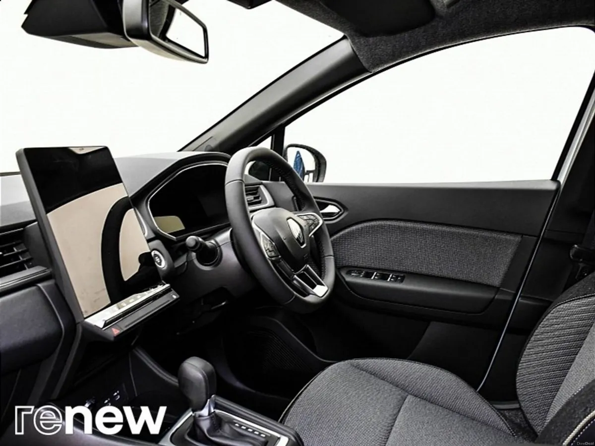 Renault Captur Techno E-TECH Hybrid 145 Auto MY23 - Image 5