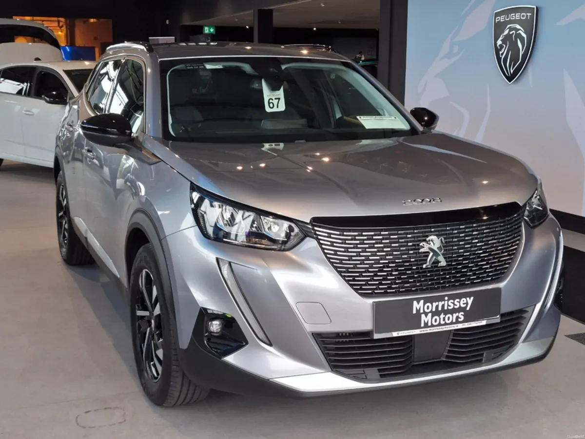 Peugeot 2008 ALLURE 1.2 100 4DR - Image 2