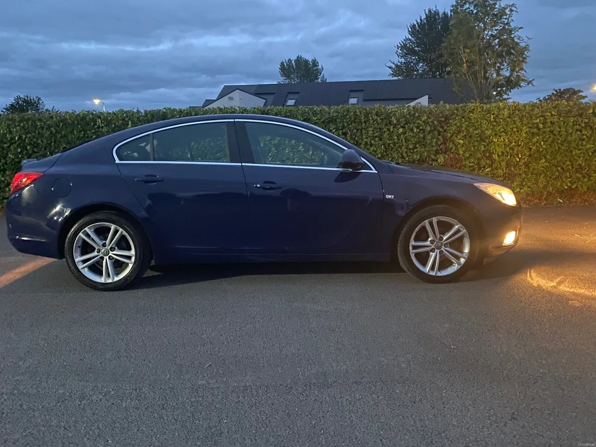 INSIGNIA AS NEW STUNNING 😍 EXAMPLE - Image 5