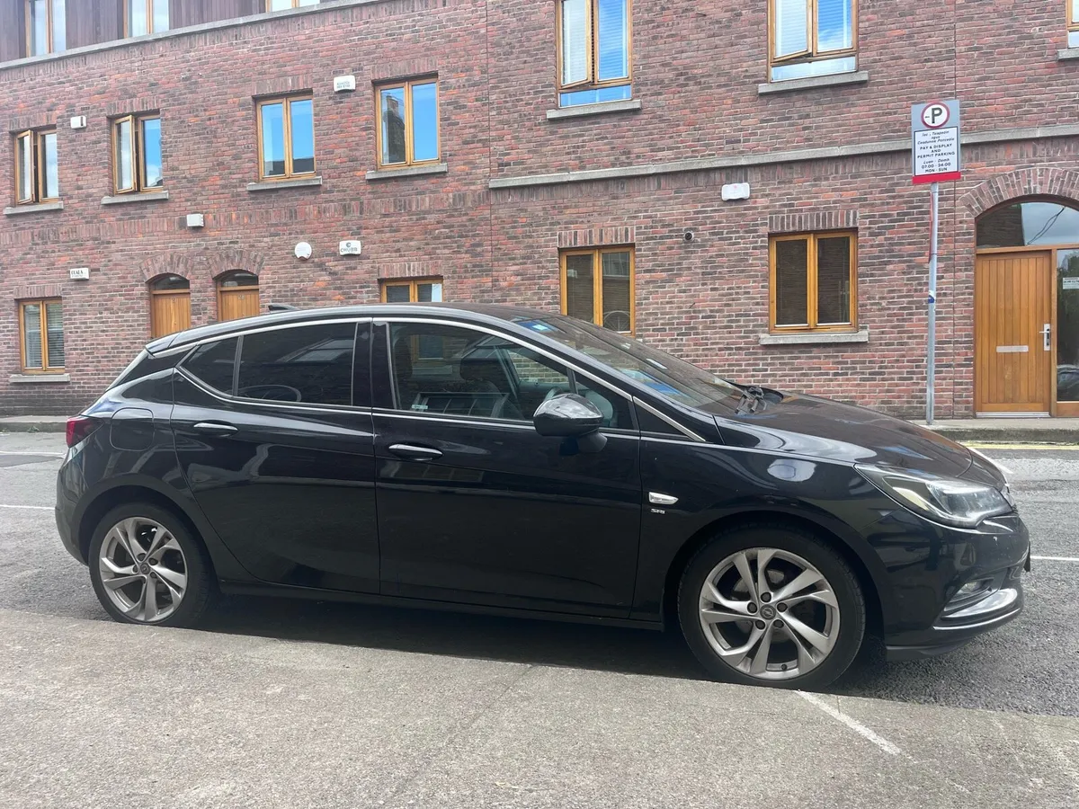 Opel Astra 2018 1.6L Diesel - Image 3