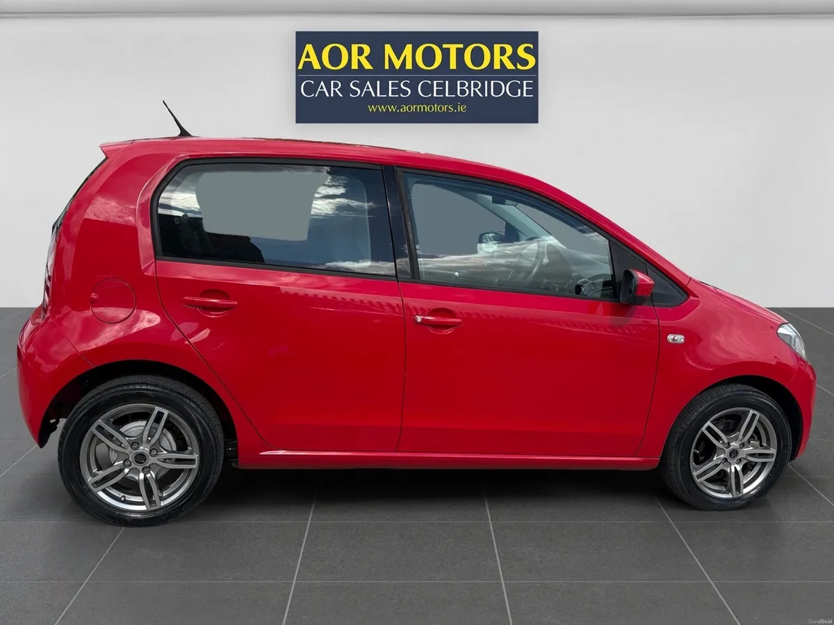 2015 VW Up Automatic 152D40316 - Image 6