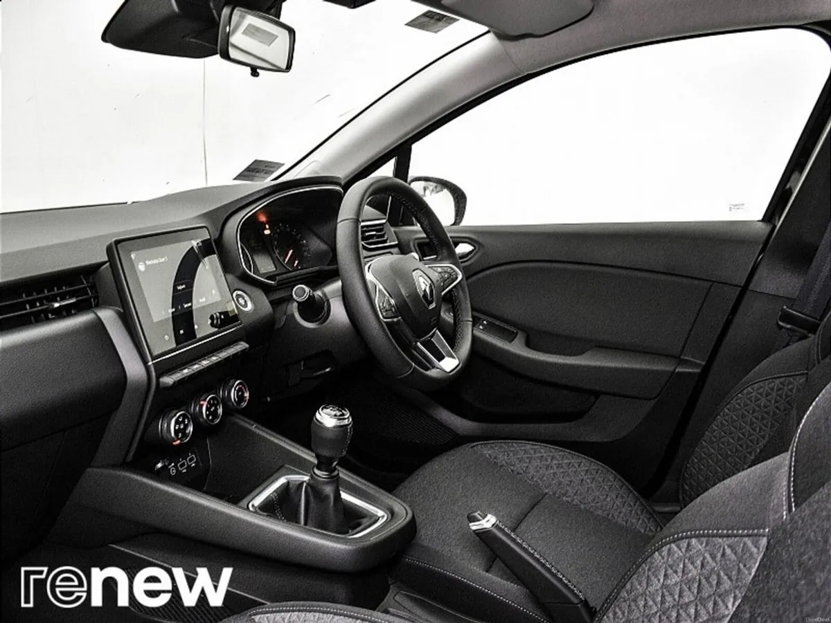 Renault Clio Iconic TCe 100 MY19 - Image 5