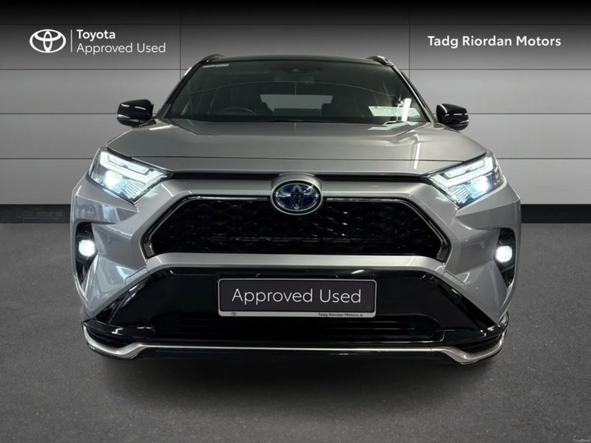 Toyota RAV4 PLUG-IN HYBRID SPORT - Image 5