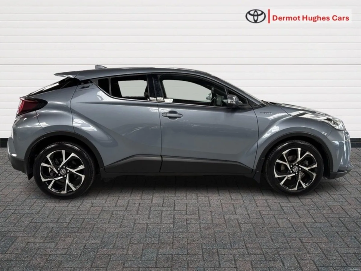 Toyota C-HR 1.8 HYBRID SPORT 4DR AUTO - Image 3