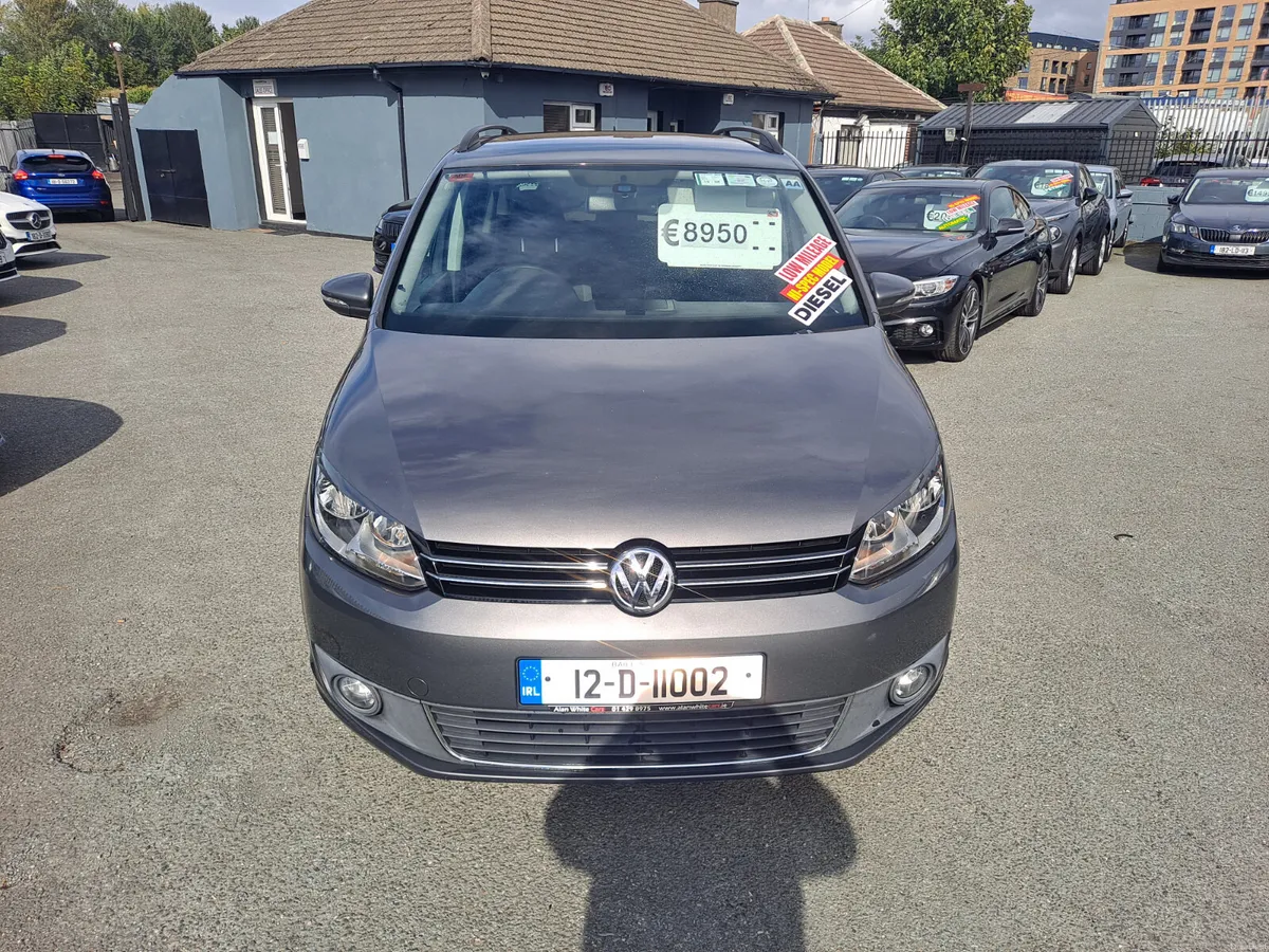 Volkswagen Touran 2012 - Image 3