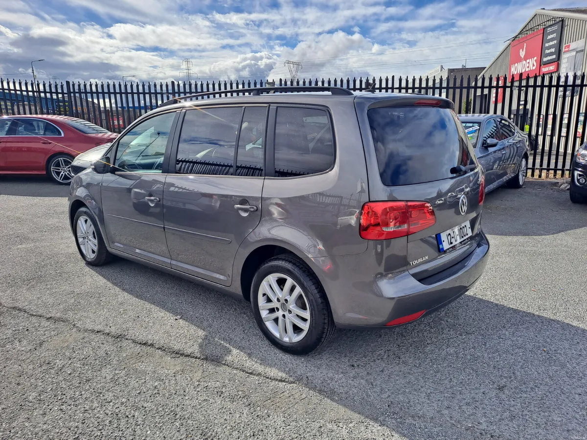 Volkswagen Touran 2012 - Image 6