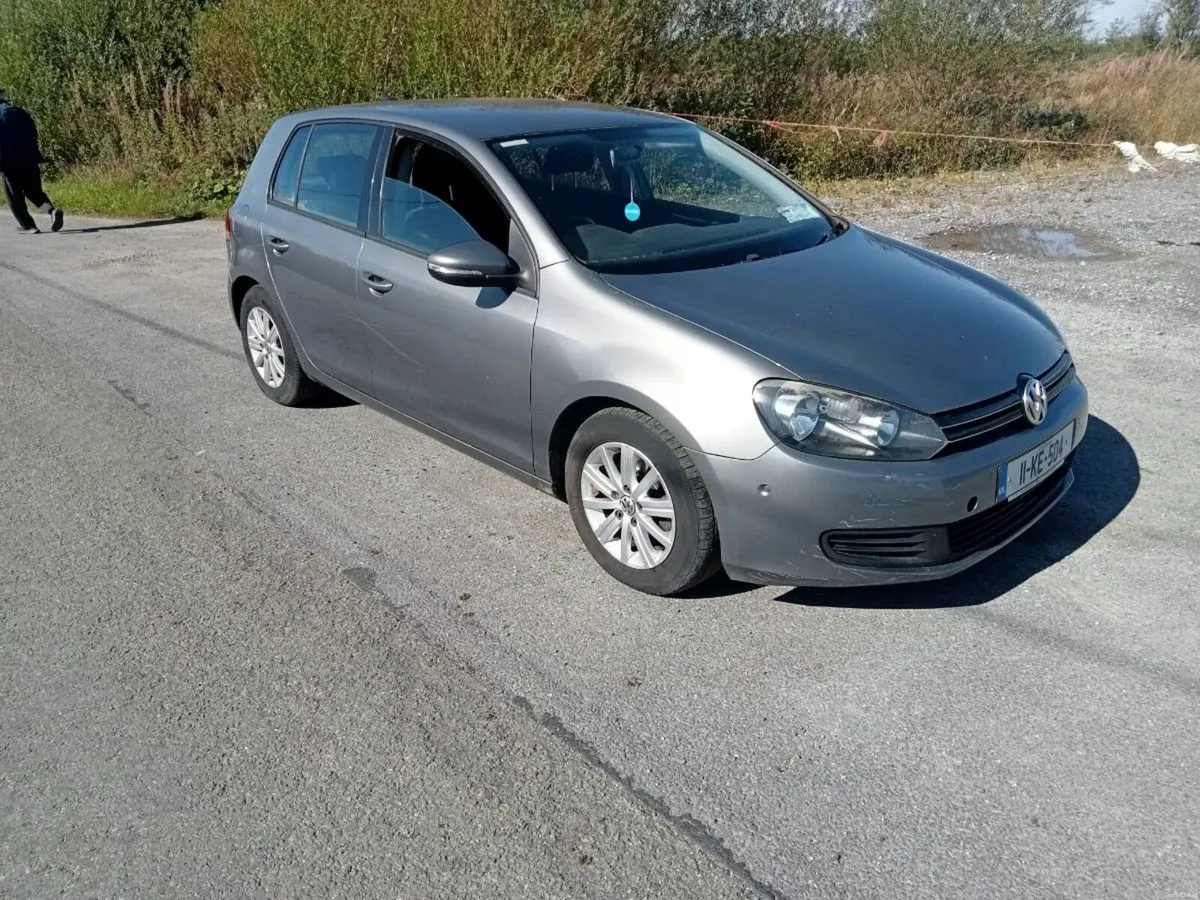 Volkswagen Golf - Image 2