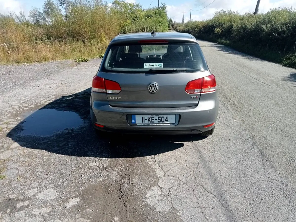 Volkswagen Golf - Image 4