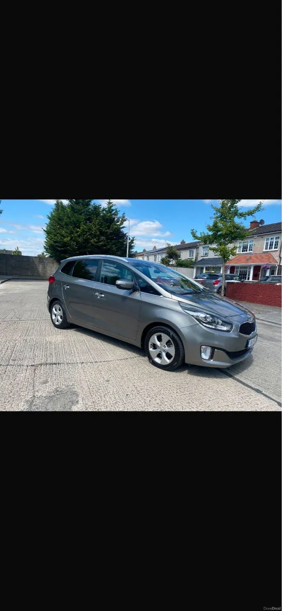 Kia Carens - Image 2