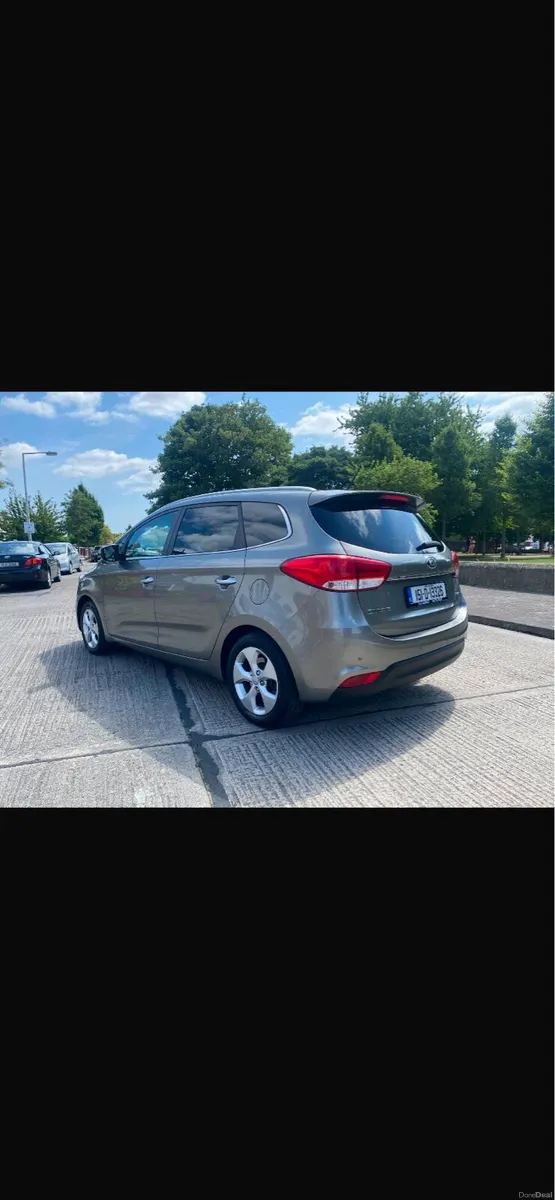 Kia Carens - Image 4