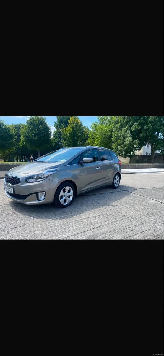 Kia Carens - Image 5