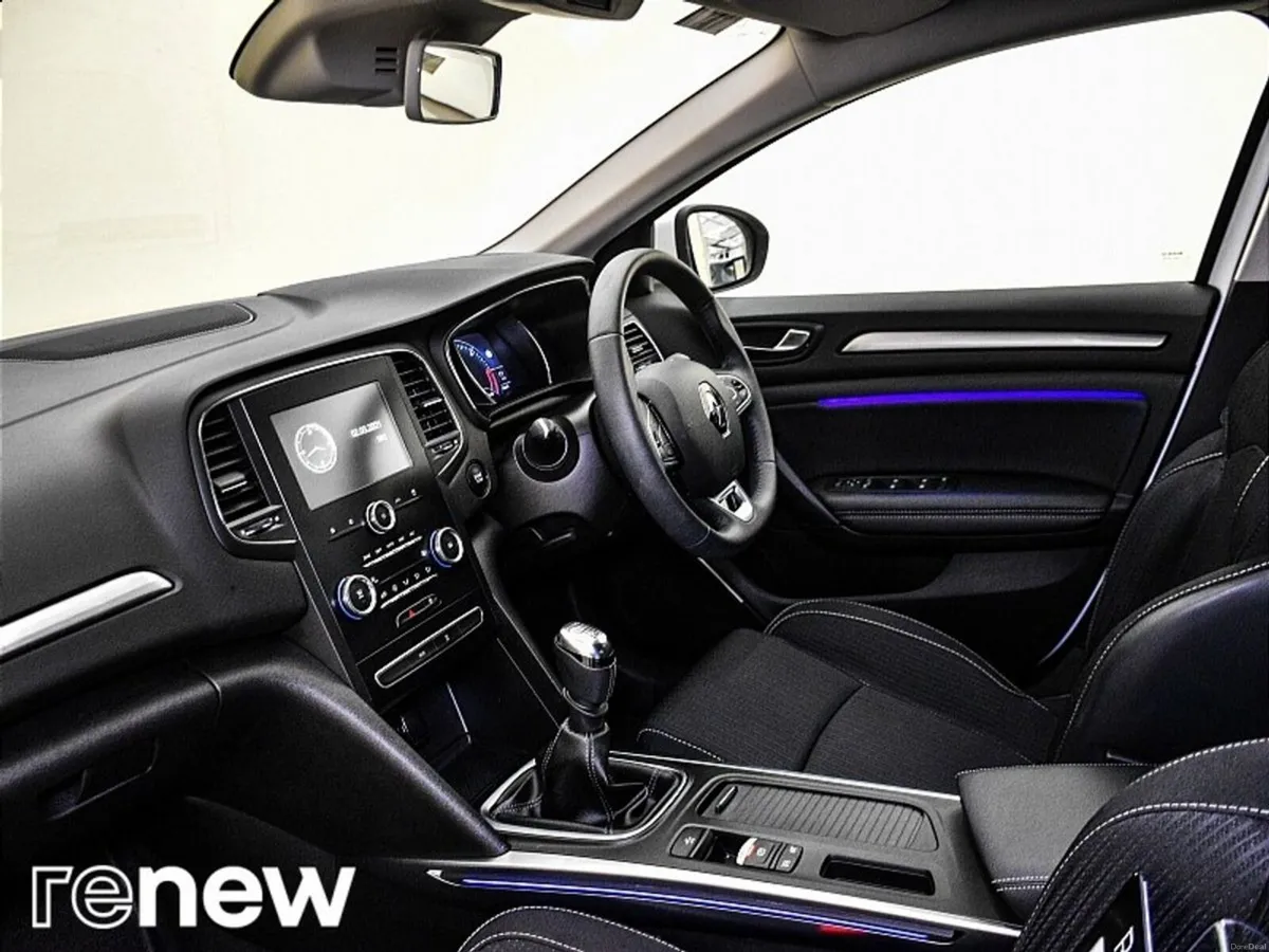 Renault Megane 1.5 Blue dCi 115 Iconic - Image 5