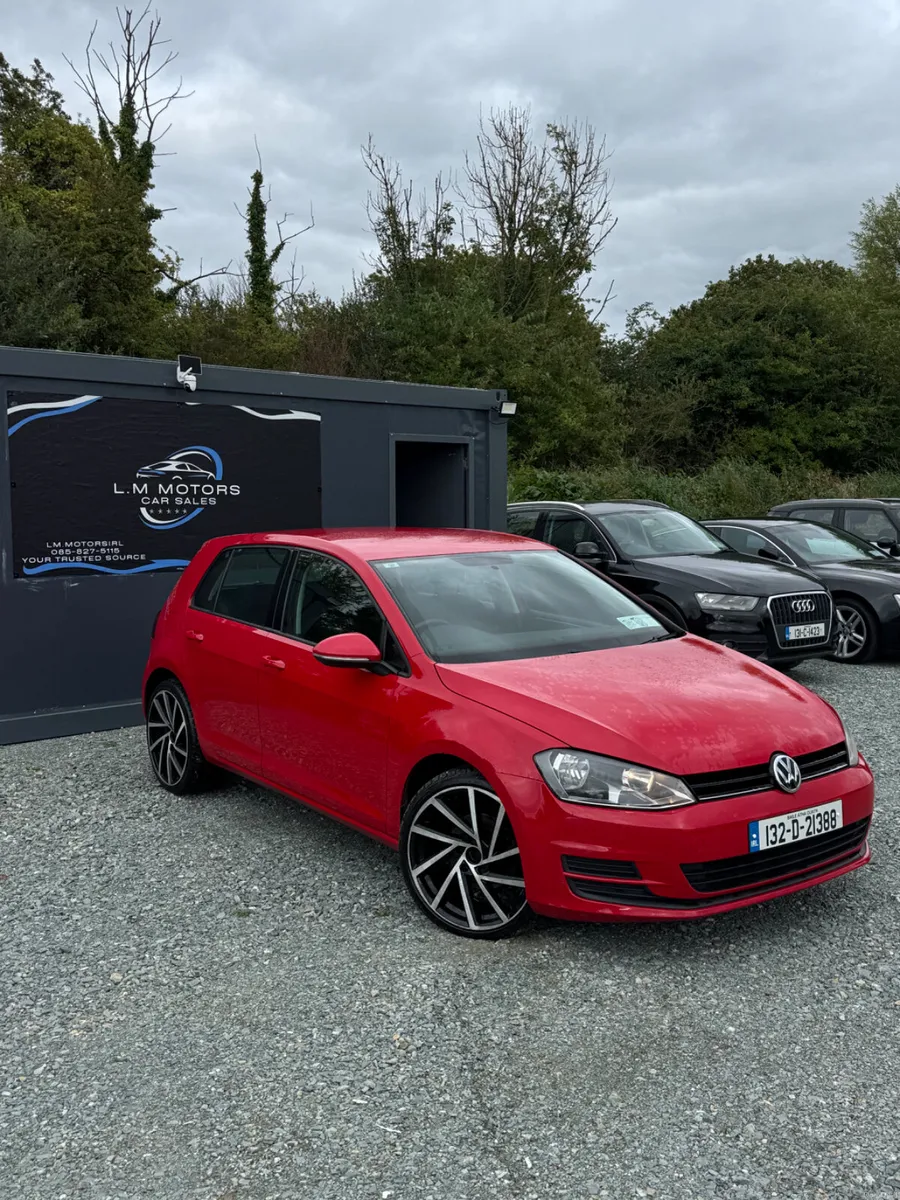 ✨Volkswagen Golf 2013 Very Low Mileage✨ - Image 1