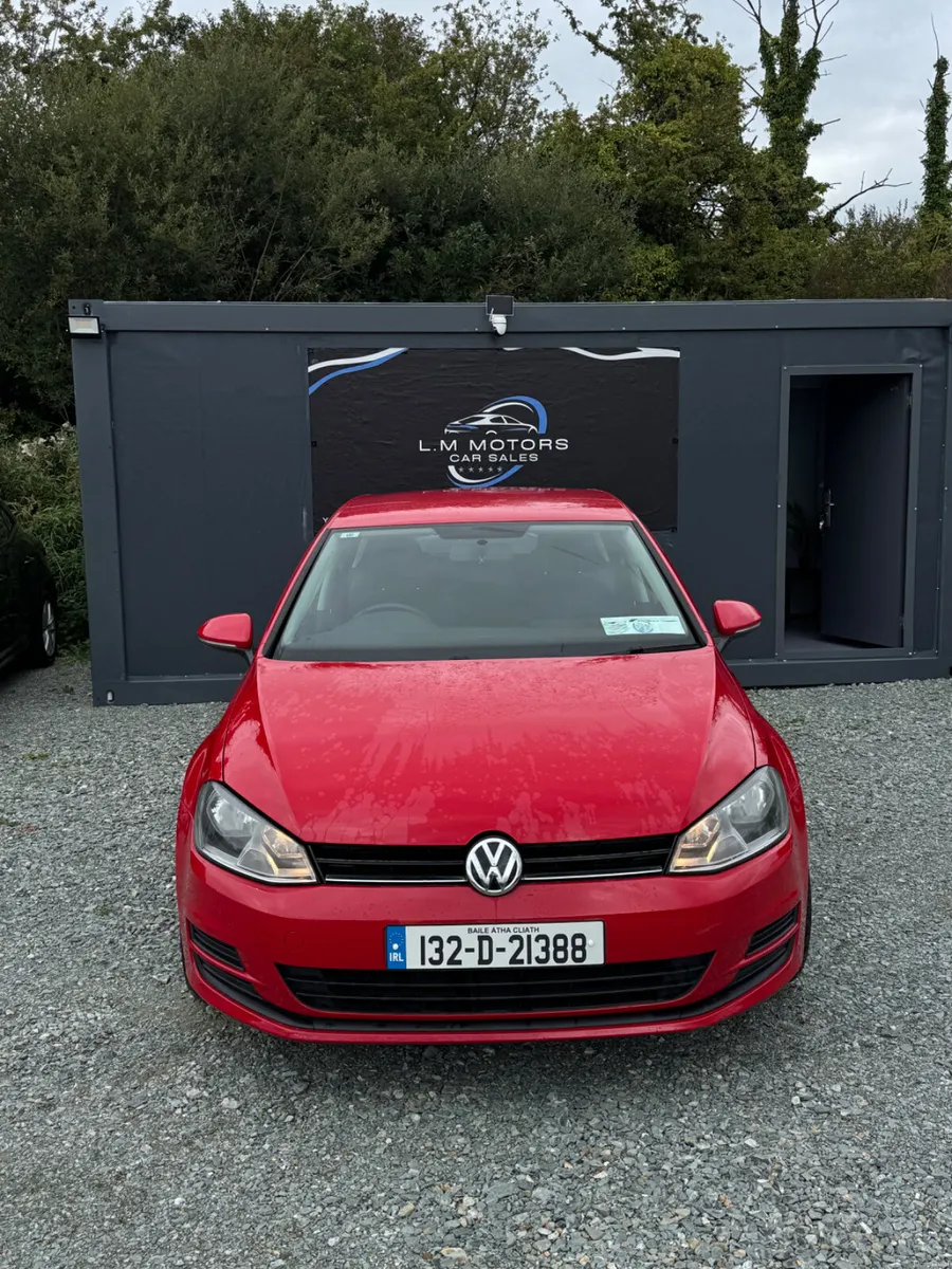 ✨Volkswagen Golf 2013 Very Low Mileage✨ - Image 6