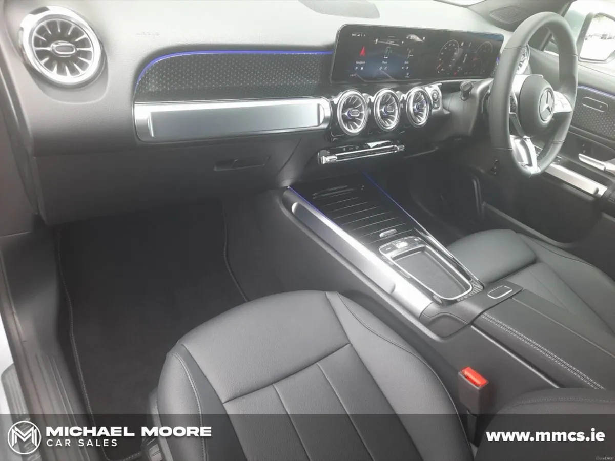 Mercedes-Benz GLB 200 d Progressive Auto - Image 4