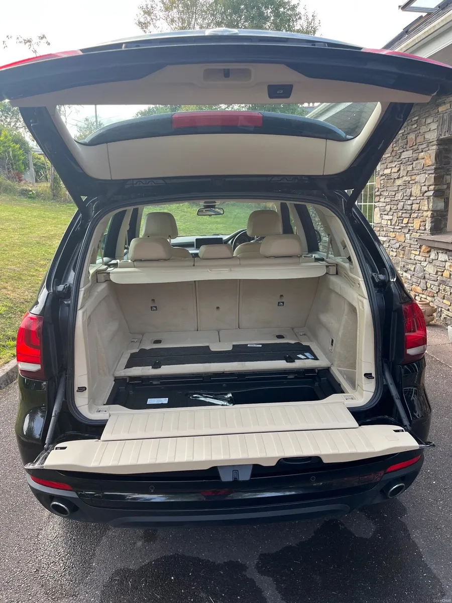BMW X5 2015 SE  Automatic 7 Seater - Image 4