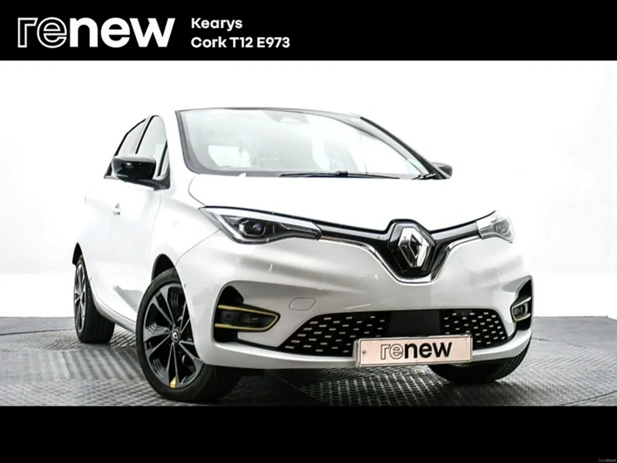 Renault Zoe Iconic Boost Charge ZE 52kWh R135 Batt - Image 1