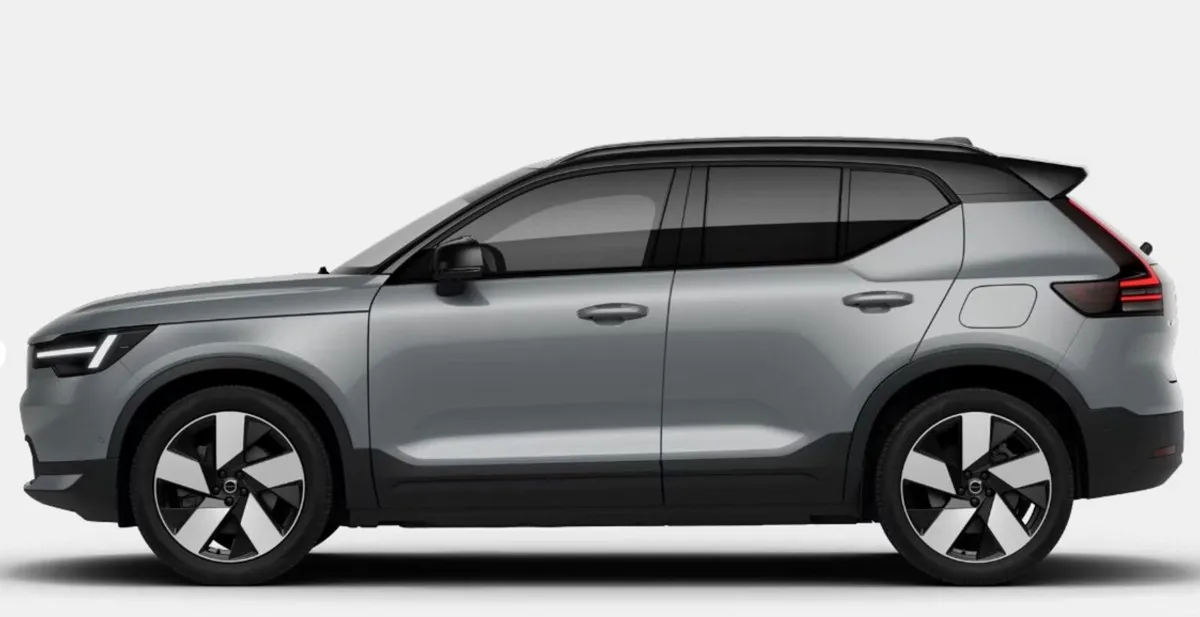 Volvo EX40 ULTRA PRO *NEW MODEL* € PER WEEK ON PCP - Image 3