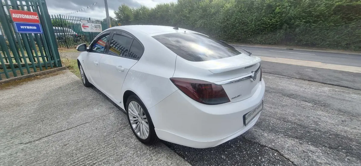 Vauxhall Insignia automatic 2011 - Image 5