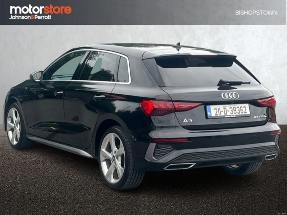 Audi A3 40 TFSI e 204HP S Tronic S Line - Image 2
