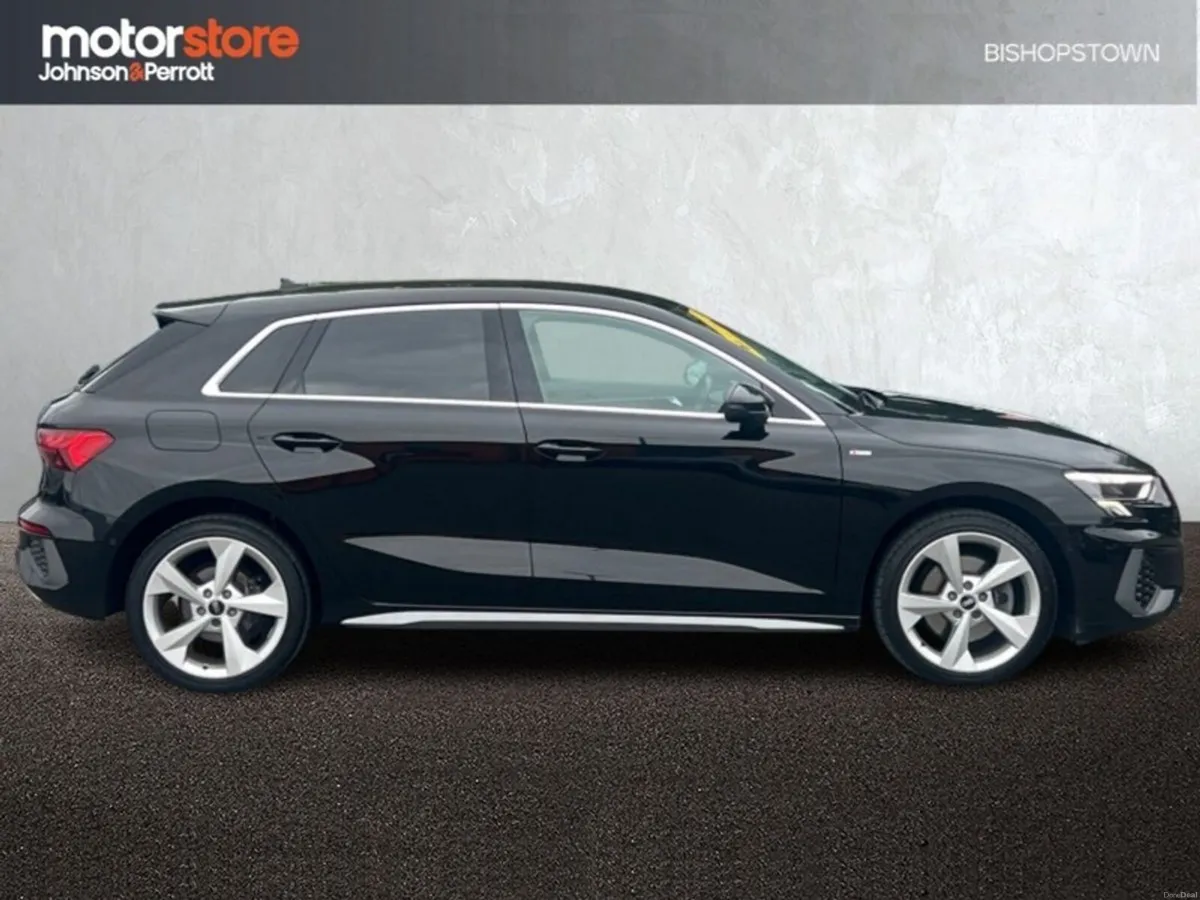 Audi A3 40 TFSI e 204HP S Tronic S Line - Image 6