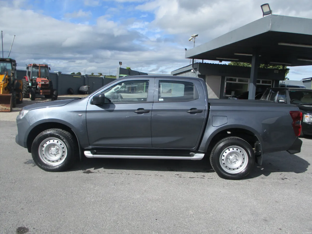 Isuzu D-MAX 1.9 TD CREWCAB - Image 3