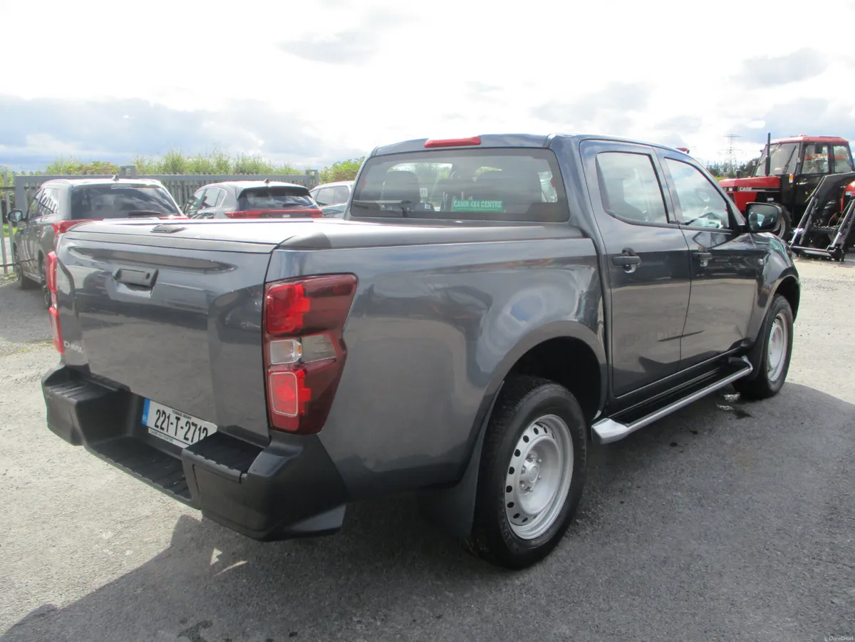Isuzu D-MAX 1.9 TD CREWCAB - Image 6