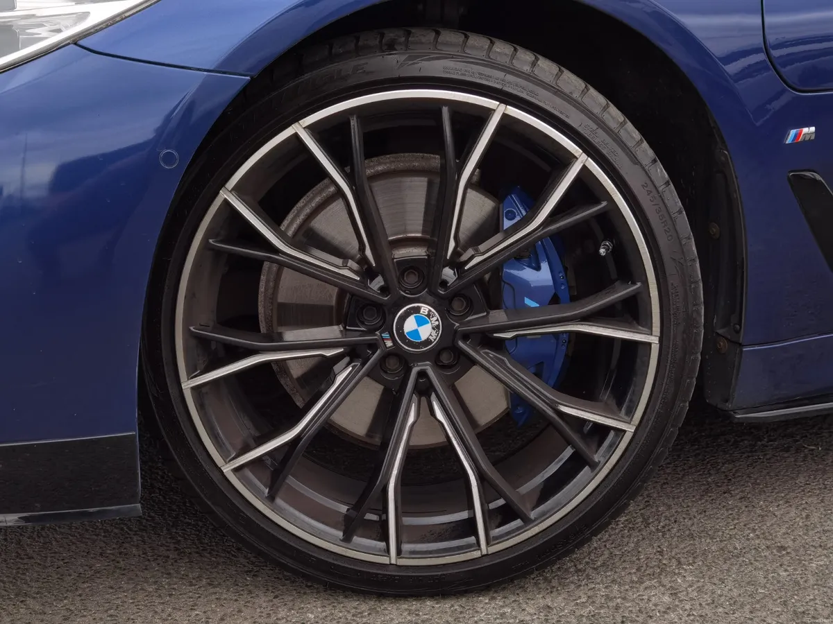 BMW 5 SERIES 530E M SPORT AUTOMATIC PETROL PLUG-IN - Image 2