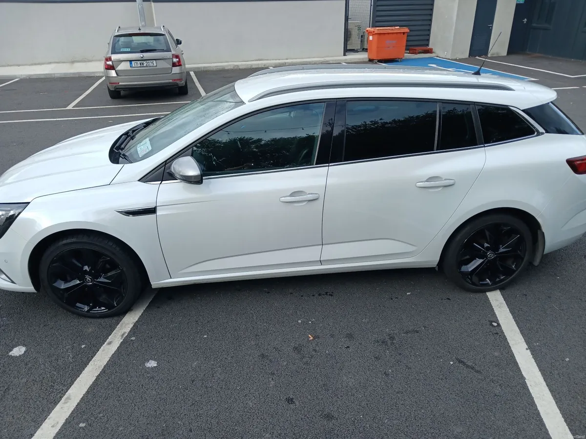 Renault megane gt line automatic - Image 2