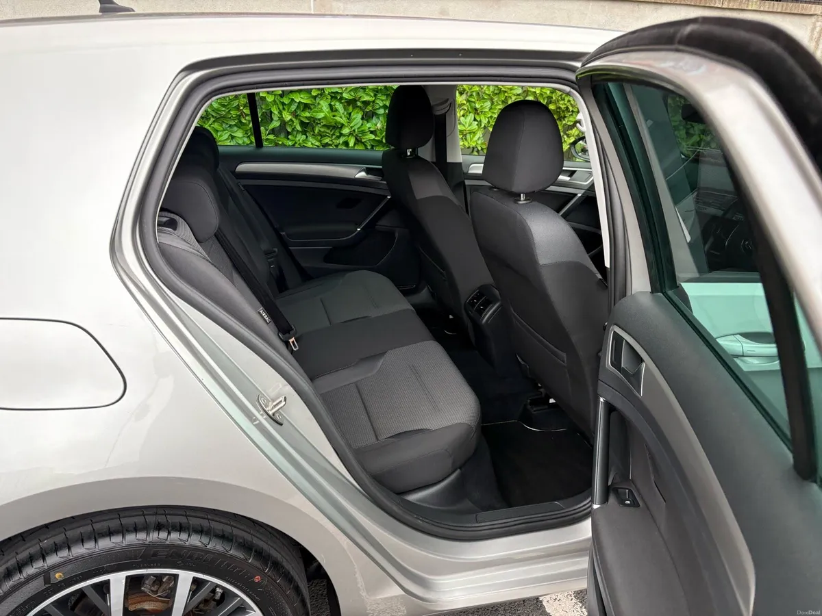 GOLF 1.2 AUTO NCT 7/28 - Image 6