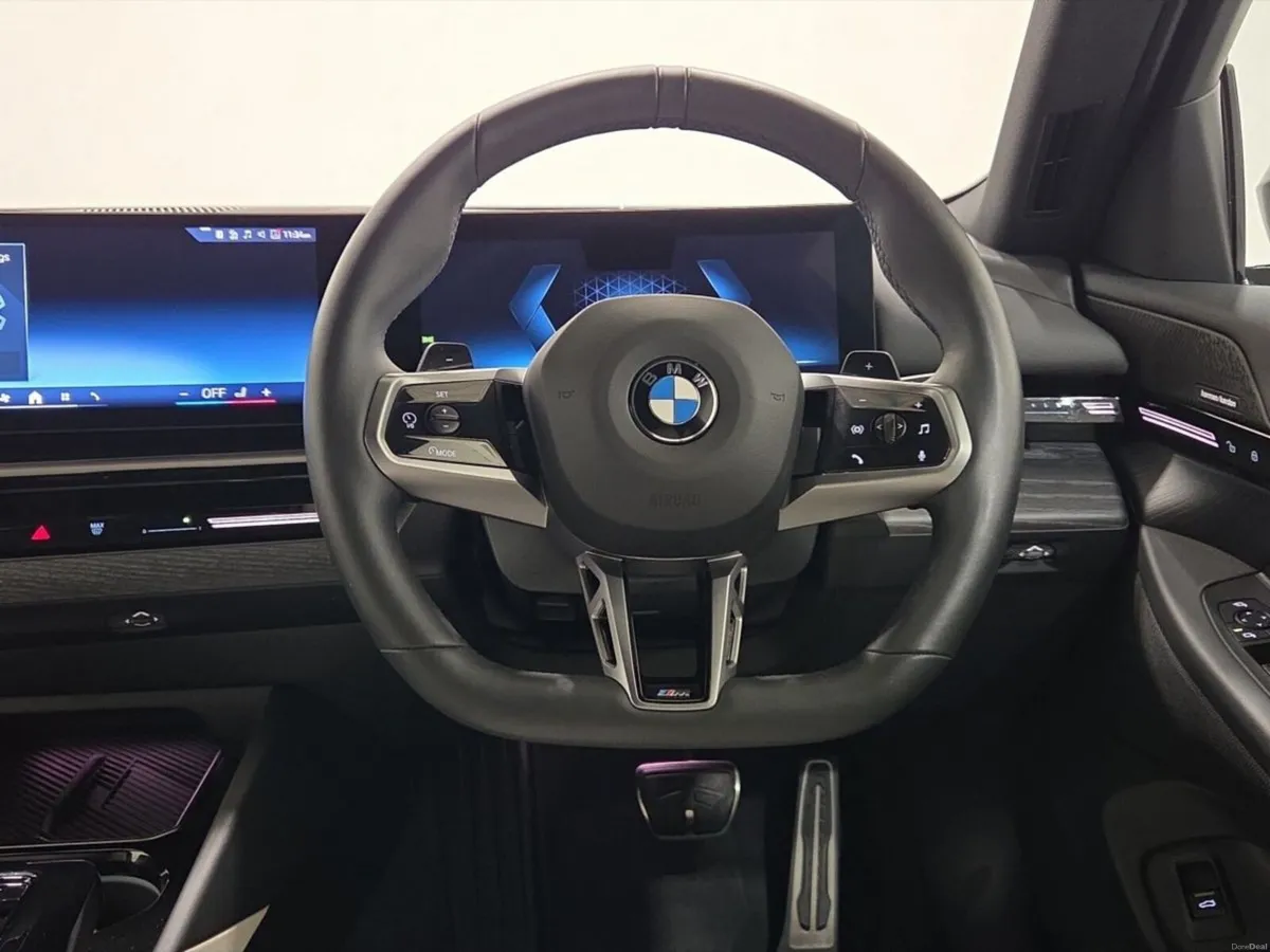 BMW 5-Series 520i M Sport Saloon - Image 5