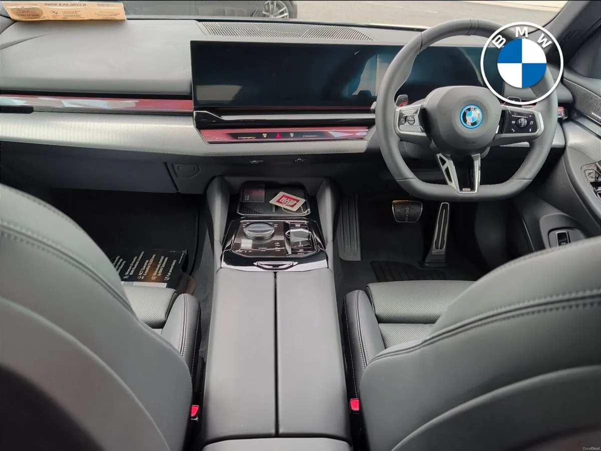 BMW 5-Series 530e M Sport Pro Saloon - Image 4