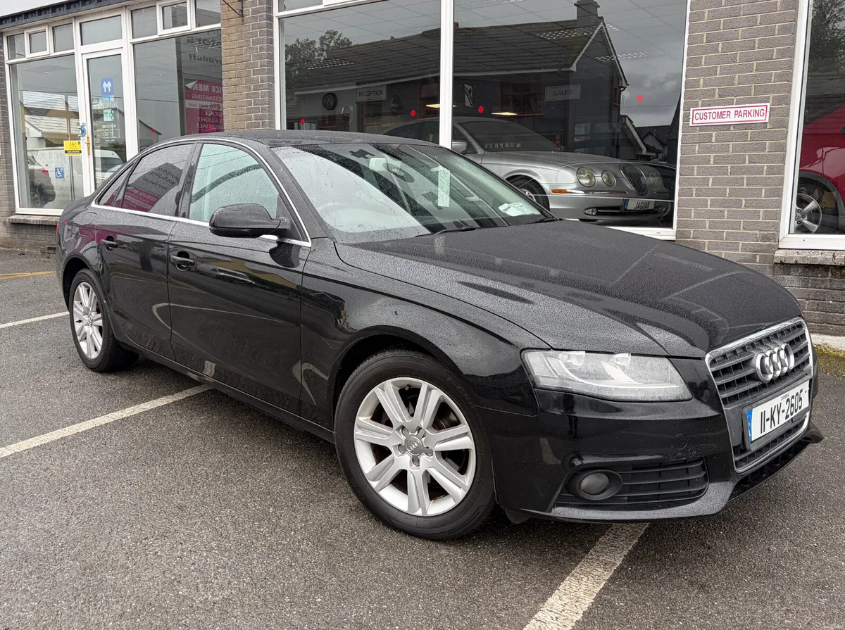 Audi A4 2.0 TDI SE - Image 1