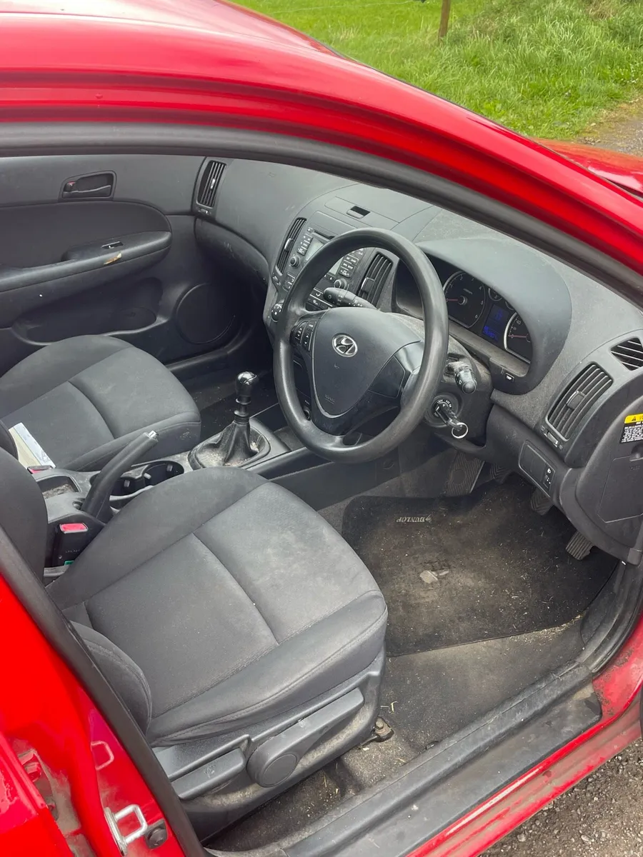 Hyundai i30 - Image 4