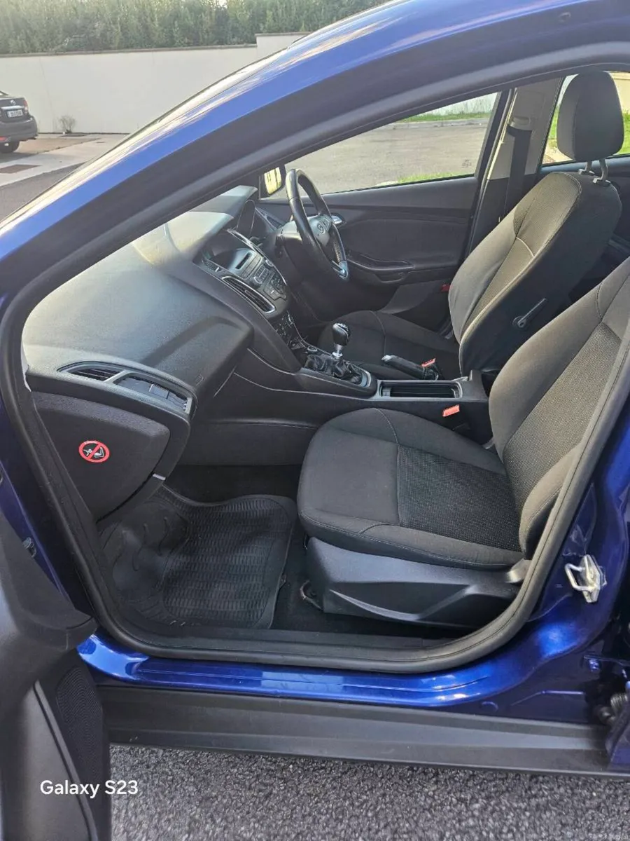 FORD FOCUS 1.6 DIESEL - Image 6