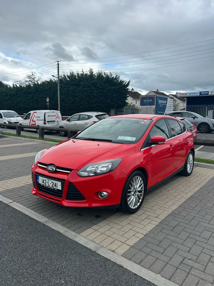 Ford Focus EcoBoost Zetec 125HP 1.0 Litre 2014 - Image 2
