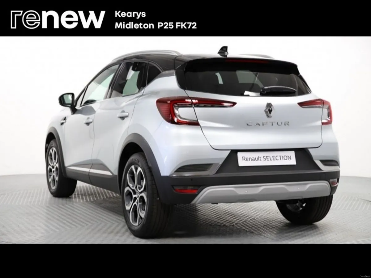 Renault Captur TCe 90 Techno. Very Low Kms - Image 3
