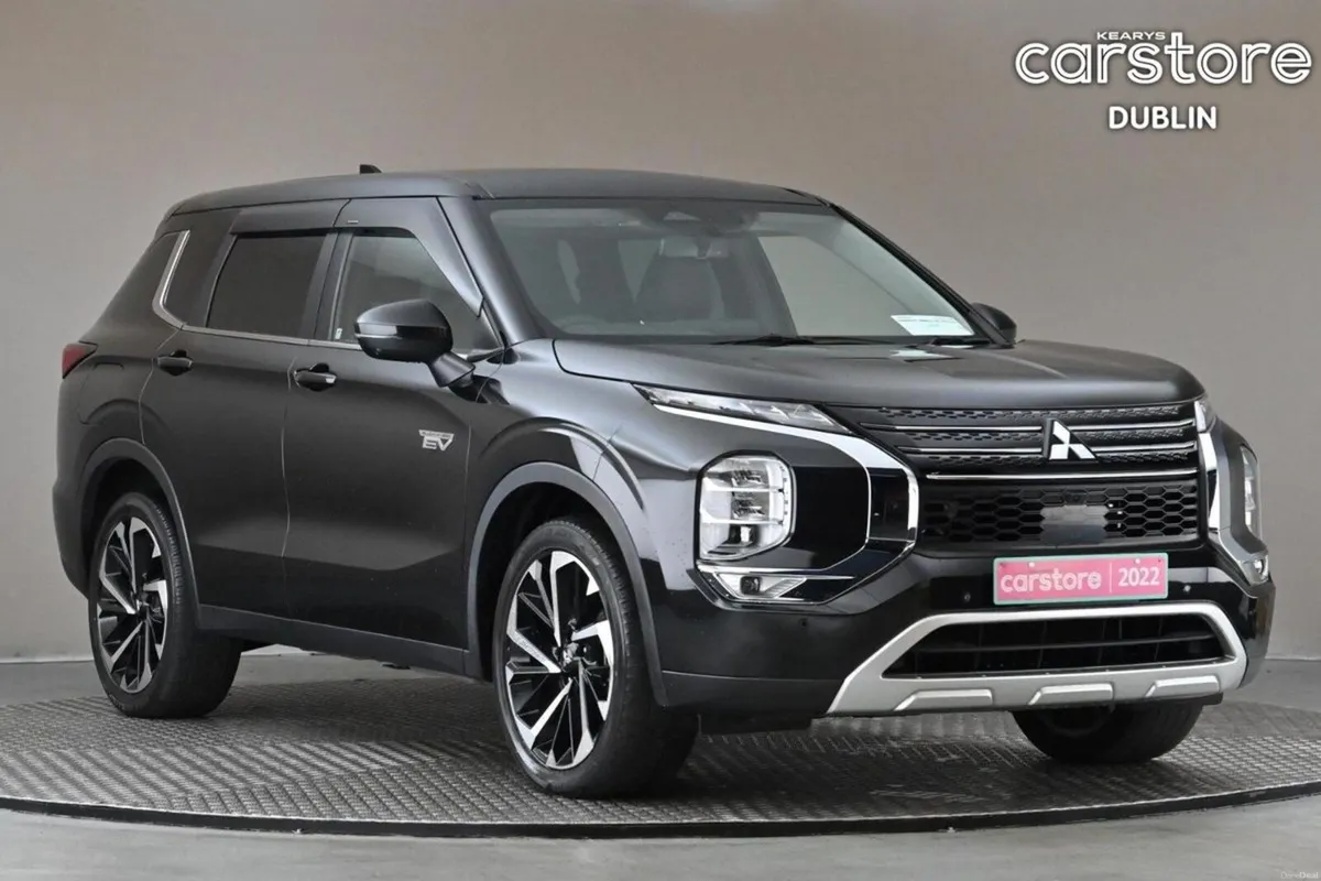 Mitsubishi Outlander 2.4 HYBRID AWC PHEV **LEATHER - Image 1