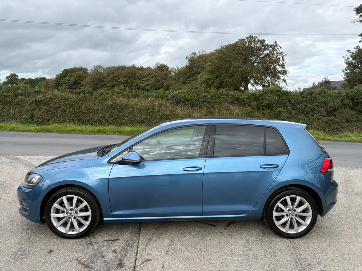 Volkswagen Golf Highline DSG - Image 5