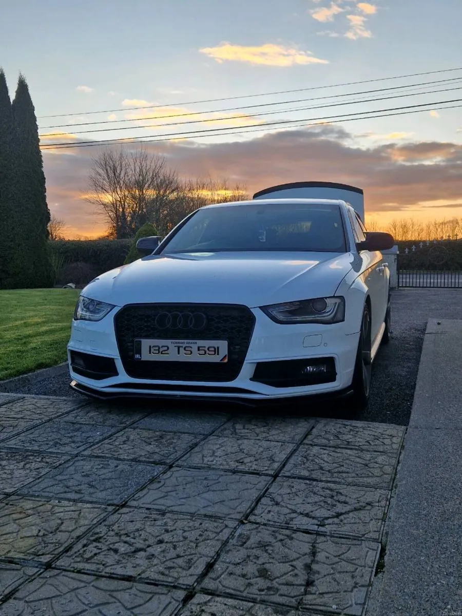 2013 Audi A4 S-Line Black edition - Image 4