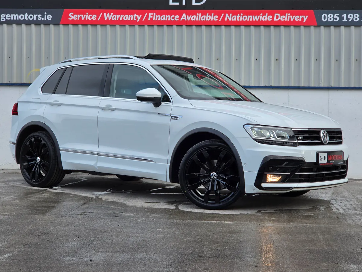 VW Tiguan 2019 R LINE PANORAMIC SUNROOF - Image 5
